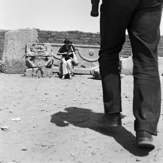 27 mars 1981. Denderah, Egypte © Denis Roche