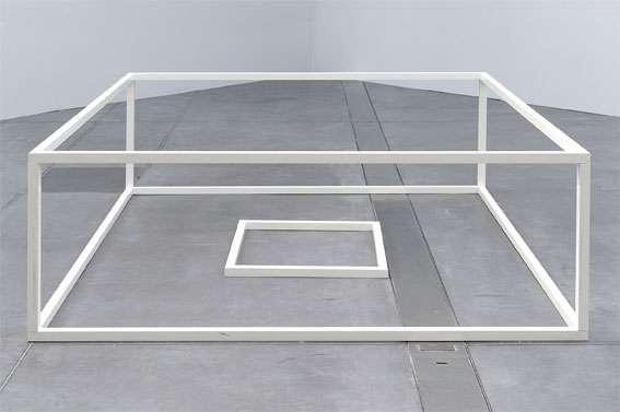 A different way to move. Minimalismes, New York, 1960-1980, exposition au Carré d’Art, Nîmes, du 7 avril au 17 septembre 2017