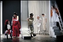 1/04 <> Alice ou le monde des Merveilles - Jean-François Auguste, Madeleine Louarn // théâtre onirique. Au Toboggan à Décines (69)  
