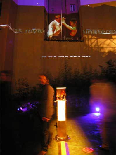 Jeudi 12 mars. Tilt festival : performance Le Slam des Lumières V2 - XLR Project, Elmediator Perpignan Jeudi 12 mars. Tilt festival : performance Le Slam des Lumières V2 - XLR Project, Elmediator Perpignan