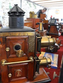 La 54e Foire Internationale de la Photo investit Bièvres les 3 et 4 juin 2017 La 54e Foire Internationale de la Photo investit Bièvres les 3 et 4 juin 2017