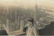 Henri Matisse sur les toits de l’Empire State Building, New York City, 1930 - 1931 Photo : Archives Matisse (D.R.)