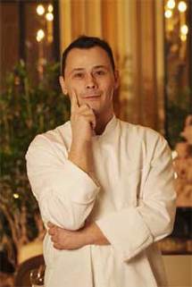 Benoist Rambaud, chef de cuisine de l'hôtel Prince de Galles Benoist Rambaud, chef de cuisine de l'hôtel Prince de Galles