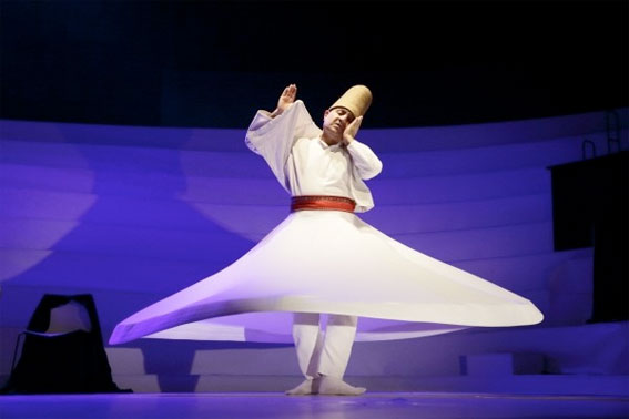 Derviche tourneur de Damas le 20 juillet à Labeaume  © DR Derviche tourneur de Damas le 20 juillet à Labeaume  © DR