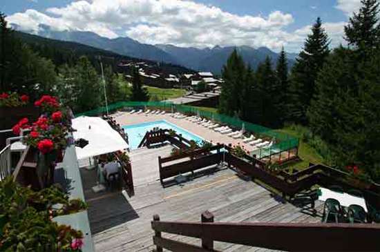 L’Hôtel Latitudes du Golf à Arc 1800, partenaire de l’Académie festival des Arcs L’Hôtel Latitudes du Golf à Arc 1800, partenaire de l’Académie festival des Arcs