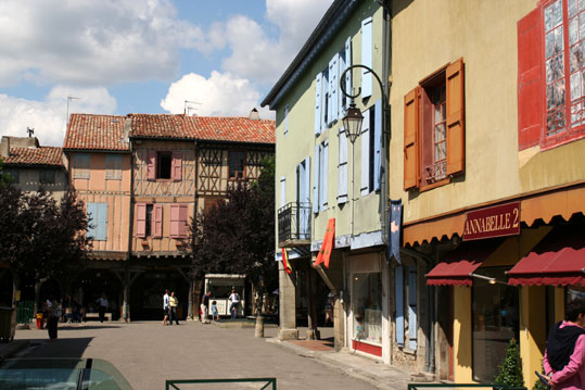 Maions à colombages de la place principale de Mirepoix © P. Aimar