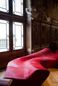 6 septembre au 30 novembre, Design à la cour, objets de série et d’exception dans les collections du château de fontainebleau et du centre national des arts plastiques.