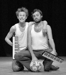 Tous cousins de la compagnie Les Zyrgomatiques Tous cousins de la compagnie Les Zyrgomatiques
