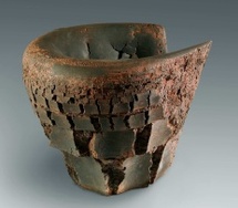 Akiyama Yo, Metavoid, 2009, ceramic, 56x54x66cm Akiyama Yo, Metavoid, 2009, ceramic, 56x54x66cm