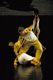 12 décembre, Le Ballet de Pécs à Paris. L'avant-goût de « Pécs 2010 » à l’Institut hongrois de Paris 12 décembre, Le Ballet de Pécs à Paris. L'avant-goût de « Pécs 2010 » à l’Institut hongrois de Paris