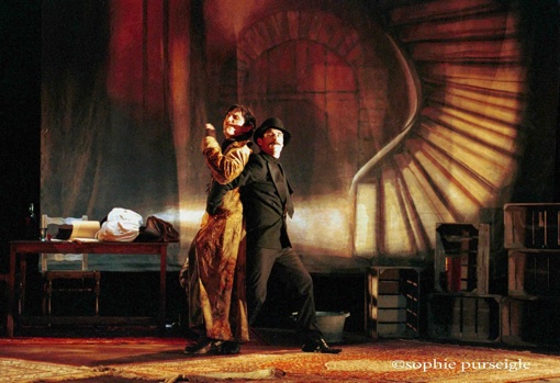 30 mars au 3 avril. Ruy Blas de Victor Hugo, mise en scène William Mesguish, théâtre du Jeu de Paume, Aix-en-Provence