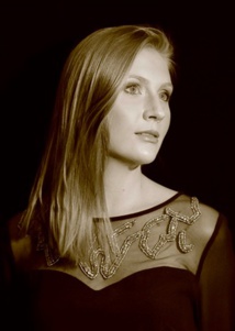 « L’Espagne en musique », récital lyrique par Valentine Lemercier, mezzo soprano et Michèle Voisinet, piano. Samedi 16 décembre à 17h, théâtre Christian Liger (centre Pablo Neruda, Nîmes) « L’Espagne en musique », récital lyrique par Valentine Lemercier, mezzo soprano et Michèle Voisinet, piano. Samedi 16 décembre à 17h, théâtre Christian Liger (centre Pablo Neruda, Nîmes)