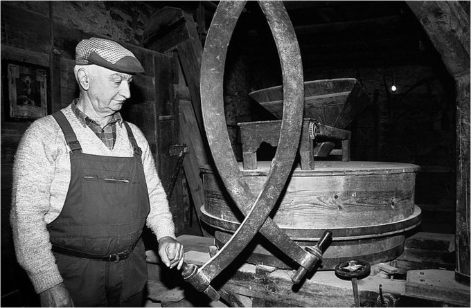 4 au 31 mars 2010, Le Moulin d'Adrien, expo de Philippe Guignes à La Chapelle-sous-Chanéac, Ardèche