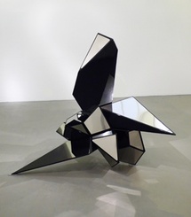 Fréderic Platéus, Solid Rock Hexahedron, 2009, Resin, Stainless steel, 210x175x170 cm Fréderic Platéus, Solid Rock Hexahedron, 2009, Resin, Stainless steel, 210x175x170 cm