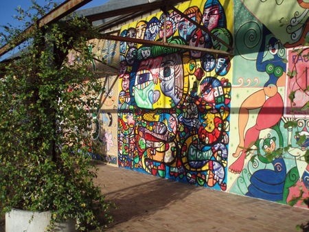 Fresque. Machado Rico. Dimisca. Béatrice Douillet. Photo, L'Art en Marche. Fresque. Machado Rico. Dimisca. Béatrice Douillet. Photo, L'Art en Marche.