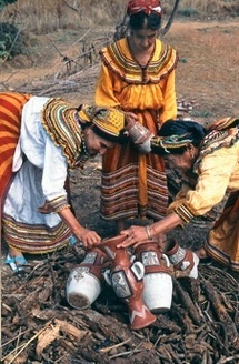 18.11 > 18.12.10 : Patrick Massaïa & Rachid Nacib, exposent à la MAPRA, Lyon. 18.11 > 18.12.10 : Patrick Massaïa & Rachid Nacib, exposent à la MAPRA, Lyon.