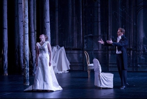 Ekaterina Chtcherbatchenco (Tatiana) et Alexei Markov (Onéguine) © Stefan Flament - Opéra de Monte-Carlo