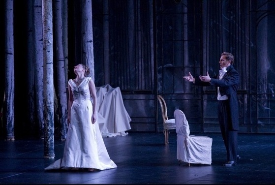 Ekaterina Chtcherbatchenco (Tatiana) et Alexei Markov (Onéguine) © Stefan Flament - Opéra de Monte-Carlo Ekaterina Chtcherbatchenco (Tatiana) et Alexei Markov (Onéguine) © Stefan Flament - Opéra de Monte-Carlo