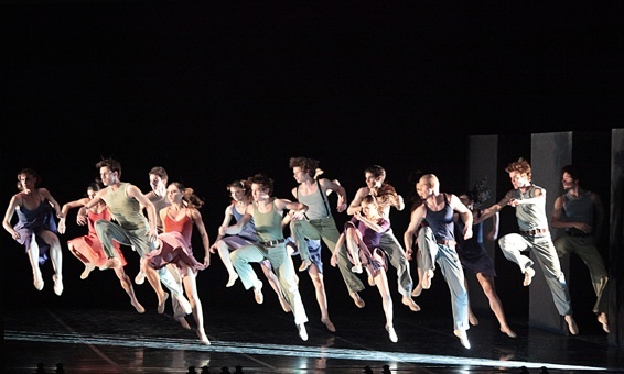 Béjart Ballet Lausanne danse Syncope et Dionysos ( suite ), Salle Zinga Zanga à Béziers, les 8 et 9 février 2011