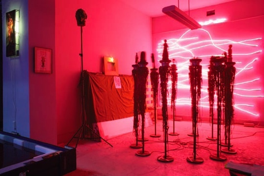 Sarkis 153 - Les 12 KRIEGSSCHATZ dansent avec le Sacre du Printemps d’Igor Stravinsky, © Sarkis Sarkis 153 - Les 12 KRIEGSSCHATZ dansent avec le Sacre du Printemps d’Igor Stravinsky, © Sarkis