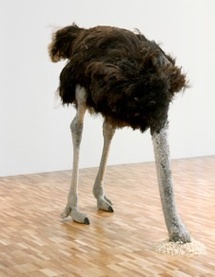 Maurizio Cattelan, Sans titre, 1997 © Maurizio Cattelan/CNAP/Photo : Galerie Emmanuel Perrotin, Paris Maurizio Cattelan, Sans titre, 1997 © Maurizio Cattelan/CNAP/Photo : Galerie Emmanuel Perrotin, Paris