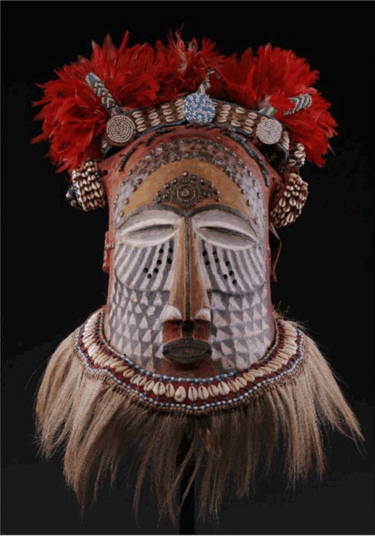 Masque de type Bwoon chez les Kete, RdC, Bois, fibres et plumes, h. 48 cm, Collection Sargos © Nicolas Sargos Masque de type Bwoon chez les Kete, RdC, Bois, fibres et plumes, h. 48 cm, Collection Sargos © Nicolas Sargos