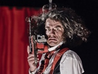 Avignon Off : Buno, Volere Volare. Spectacle burlesque visuel au Théâtre du Girasole Avignon Off : Buno, Volere Volare. Spectacle burlesque visuel au Théâtre du Girasole