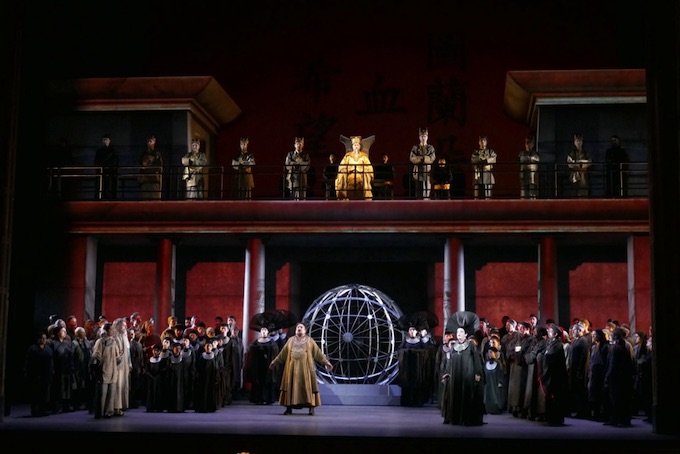 Turandot de Puccini à l'Opéra de Marseille, une fascinante boucherie entre rêve et réalité. Avril 2019 Turandot de Puccini à l'Opéra de Marseille, une fascinante boucherie entre rêve et réalité. Avril 2019