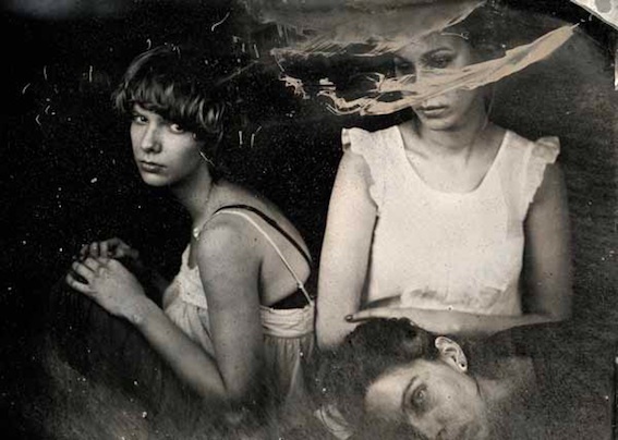 Série «Parfums», 2011 © Isa Marcelli Série «Parfums», 2011 © Isa Marcelli