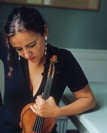 Hélène Schmitt © Guy Vivien Hélène Schmitt © Guy Vivien