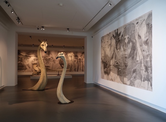 Girafe - bronze - Autruche V, h176 x 50 x 40cm, bronze, 2018 Girafe - bronze - Autruche V, h176 x 50 x 40cm, bronze, 2018