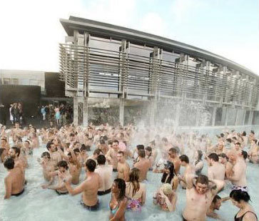 © Icelandairwaves - Hangover party 2011 au Blue Lagoon © Icelandairwaves - Hangover party 2011 au Blue Lagoon