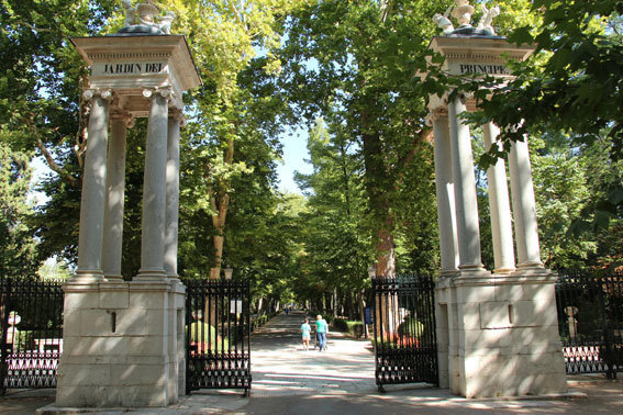 Entrée principale du Jardin du Prince © Pierre Aimar