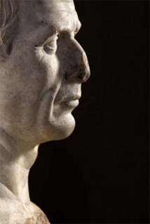 Buste supposé de Jules César © Rémi Bénali - CG13