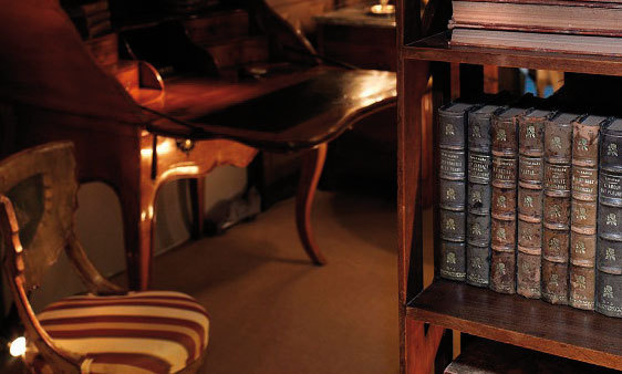 41e Salon d’Antiquités, Brocante et Art Moderne du Vieil Antibes - Antibes Art Fair - du 20 avril au 6 mai 2013 41e Salon d’Antiquités, Brocante et Art Moderne du Vieil Antibes - Antibes Art Fair - du 20 avril au 6 mai 2013