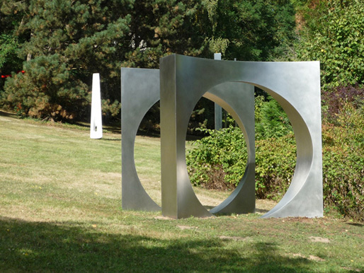 Double porte 514 de Marta Pan, 2006 © Fondation Marta Pan Double porte 514 de Marta Pan, 2006 © Fondation Marta Pan