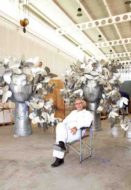 Manolo Valdès, dans son atelier à Madrid, Espagne © Enrique Palacio