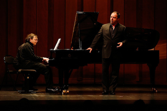 Pierre Laurent Aimard et Matthias Goerne © Caroline Doutre