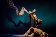 Nicole Brousse, sculptures ; Gia To, photographies à la Ferme des Arts, Vaison-la-Romaine, du 28 juin au 28 juillet 2013 Nicole Brousse, sculptures ; Gia To, photographies à la Ferme des Arts, Vaison-la-Romaine, du 28 juin au 28 juillet 2013