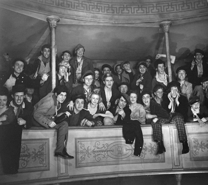 LES ENFANTS DU PARADIS © Photographies Henri Caruel – Collection Fondation Jérôme Seydoux-Pathé © 1945 – PATHE FILMS