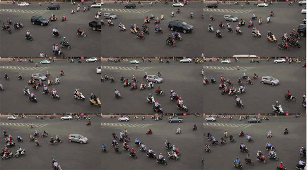 LENA BUI - image contextuelle : études sur la circulation à Saigon / contextual image: studies of traffic in Saigon, 2013. Courtesy de l’artiste LENA BUI - image contextuelle : études sur la circulation à Saigon / contextual image: studies of traffic in Saigon, 2013. Courtesy de l’artiste