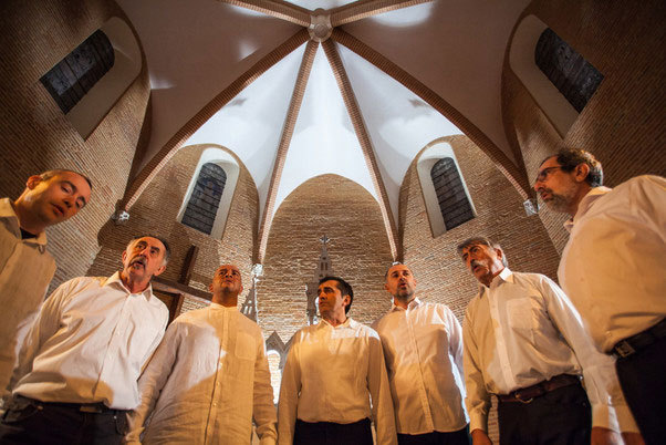 Set de Cant, musique vocale occitane, 31 janvier 2014 à Nyons dans le cadre de l'Alicoque, fête de l'huile nouvelle Set de Cant, musique vocale occitane, 31 janvier 2014 à Nyons dans le cadre de l'Alicoque, fête de l'huile nouvelle