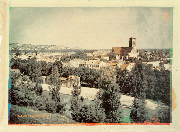 Photographie d'Agen prise en 1877 par Louis Ducos du Hauron Photographie d'Agen prise en 1877 par Louis Ducos du Hauron