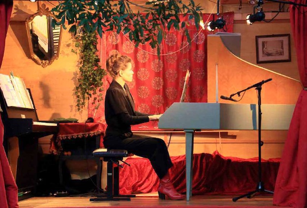 Jeanne Bleuse piano, clavecin, 18, 20 et 22 juillet © Pierre Dupraz.jpg