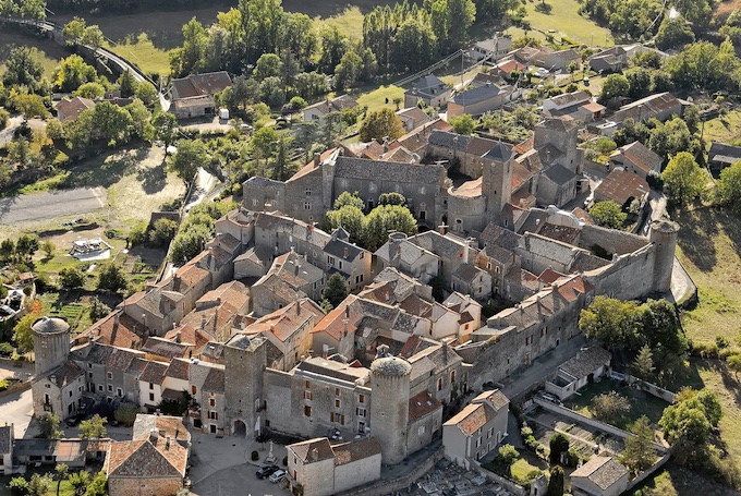 Village fortifié de Ste-Eulalie de Cernon © OT