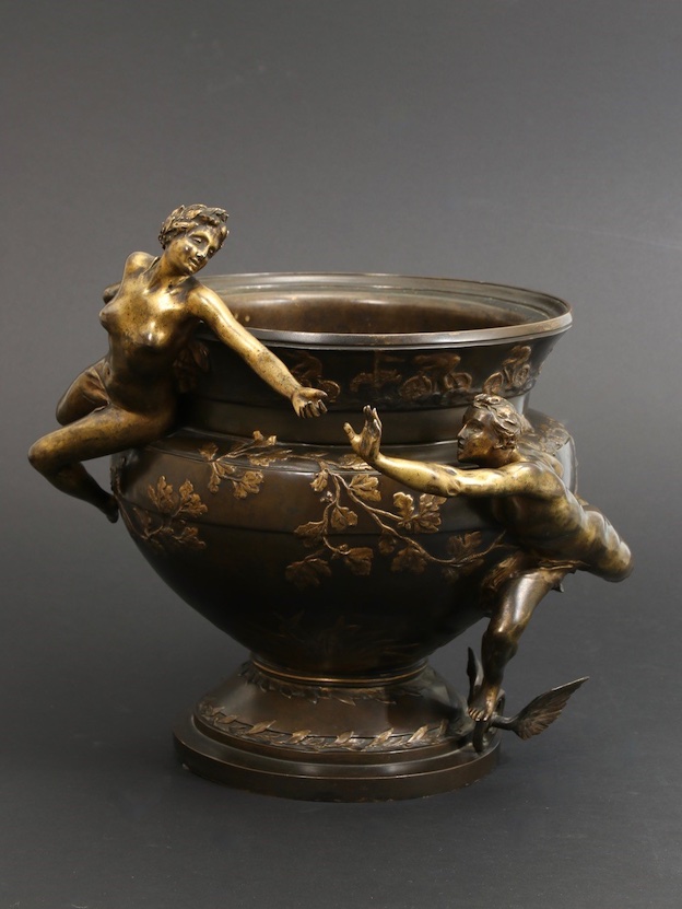 Trophée du Bol d’or. 1894. François-Raoul Larche (1860-1912). Collection Musée National du Sport © Musée National du Sport