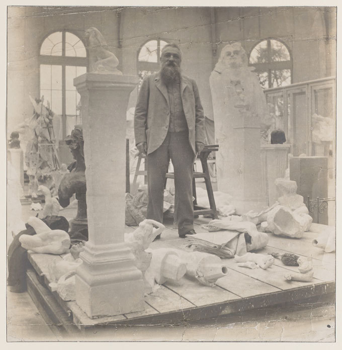 Rodin dans son atelier au milieu de ses oeuvres en plâtre, Druet Eugène,épreuve gélatinoargentique Rodin dans son atelier au milieu de ses oeuvres en plâtre, Druet Eugène,épreuve gélatinoargentique