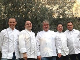 Dîner de Chefs Châteaux & Hôtels Collection au profit des Restaurants du Cœur, à Pont de l'Isère (Drôme) le 4 décembre 2014 Dîner de Chefs Châteaux & Hôtels Collection au profit des Restaurants du Cœur, à Pont de l'Isère (Drôme) le 4 décembre 2014