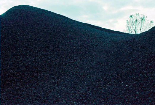 Mineurs, ici 2014 / Terril Saint-Pierre, La Ricamarie © Farida Hamak