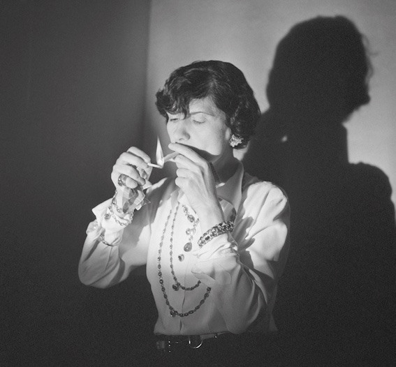 Coco Chanel (1883-1971), couturière française. Paris, juillet 1936 © Boris Lipnitzki / Roger-Viollet